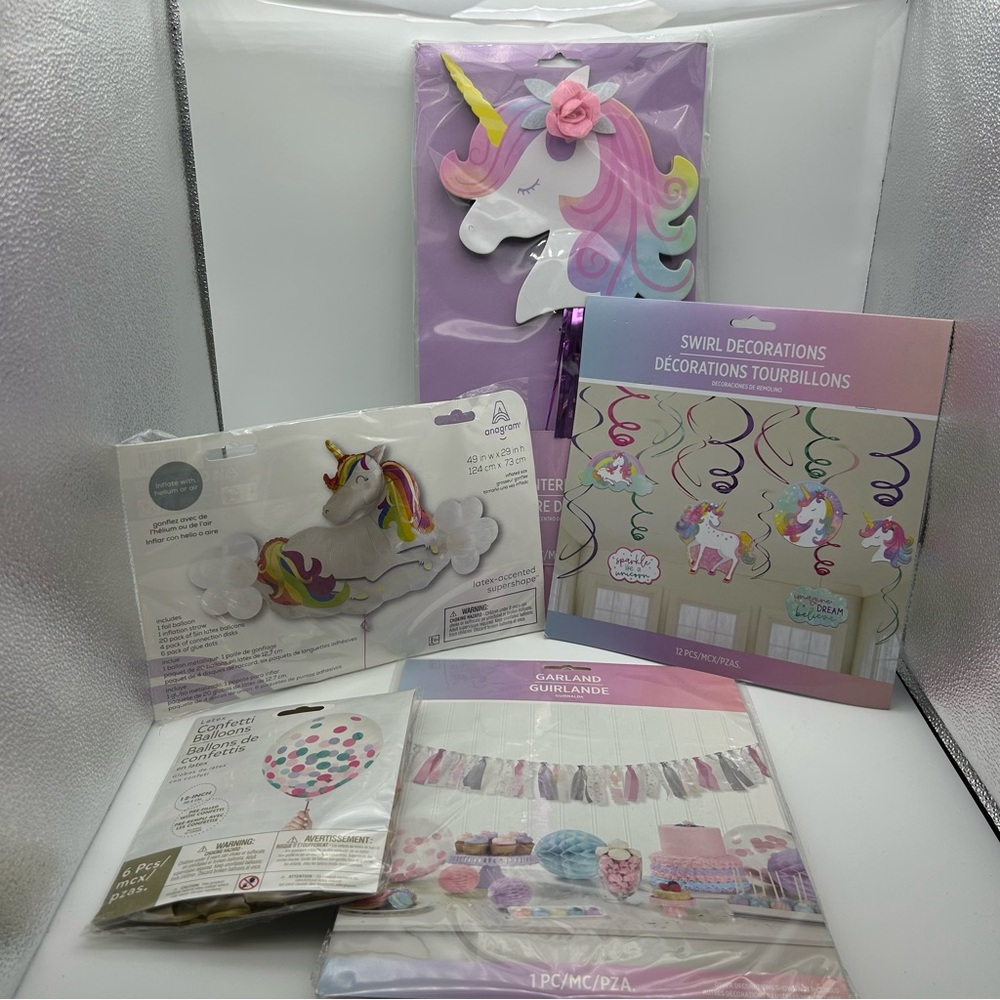 Unicorn Party Decoration Set - Multicolor. More unicorn decorations in‎ closet